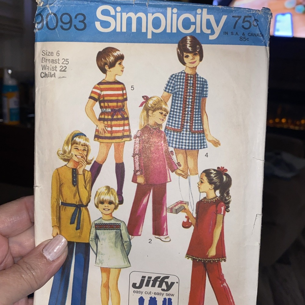 Simplicity 9093 70s vintage childrens outfit sewing pattern dress tunic pants 6